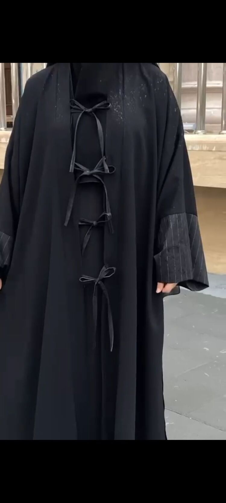 kolları çizgili Abaya