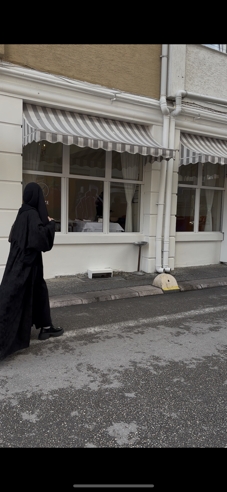 Broken abaya siyah