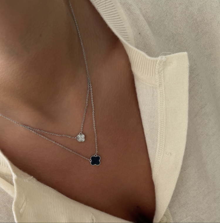 Silver ikili marka model Yonca kolye