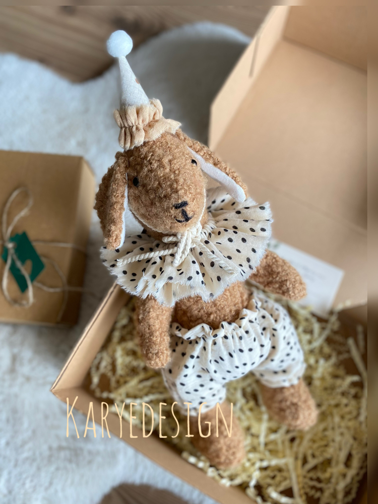 Peluş Köpek Lola