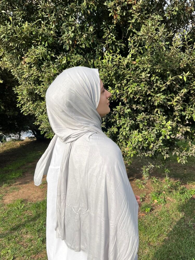 Gri Penye Şal