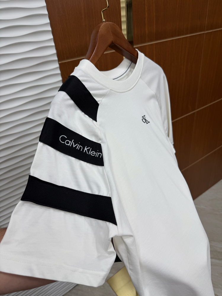 Calvin Klein Omuz Parçalı Beyaz İthal Tişört