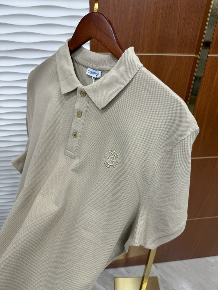 Burberry Basic Bej Polo Yaka 