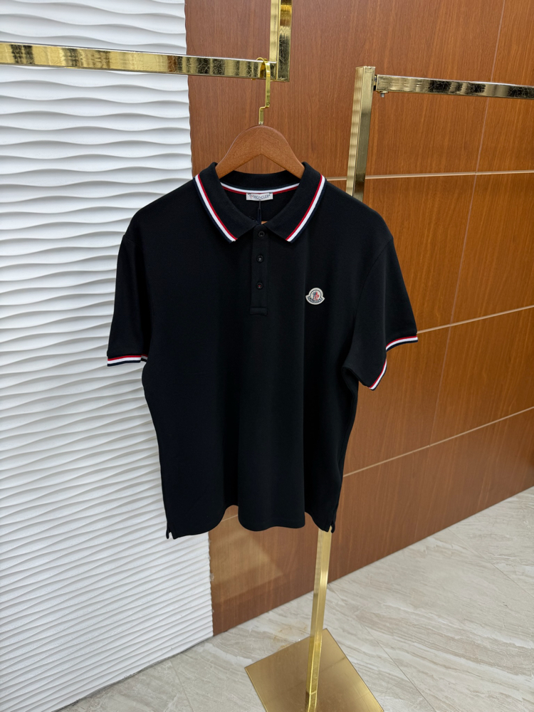 Moncler Omuz Çizgili İthal Polo Yaka