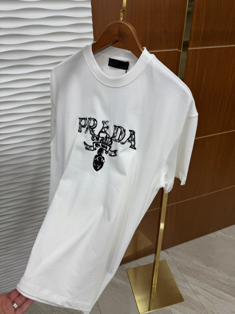 Prada Text Beyaz İthal Tişört