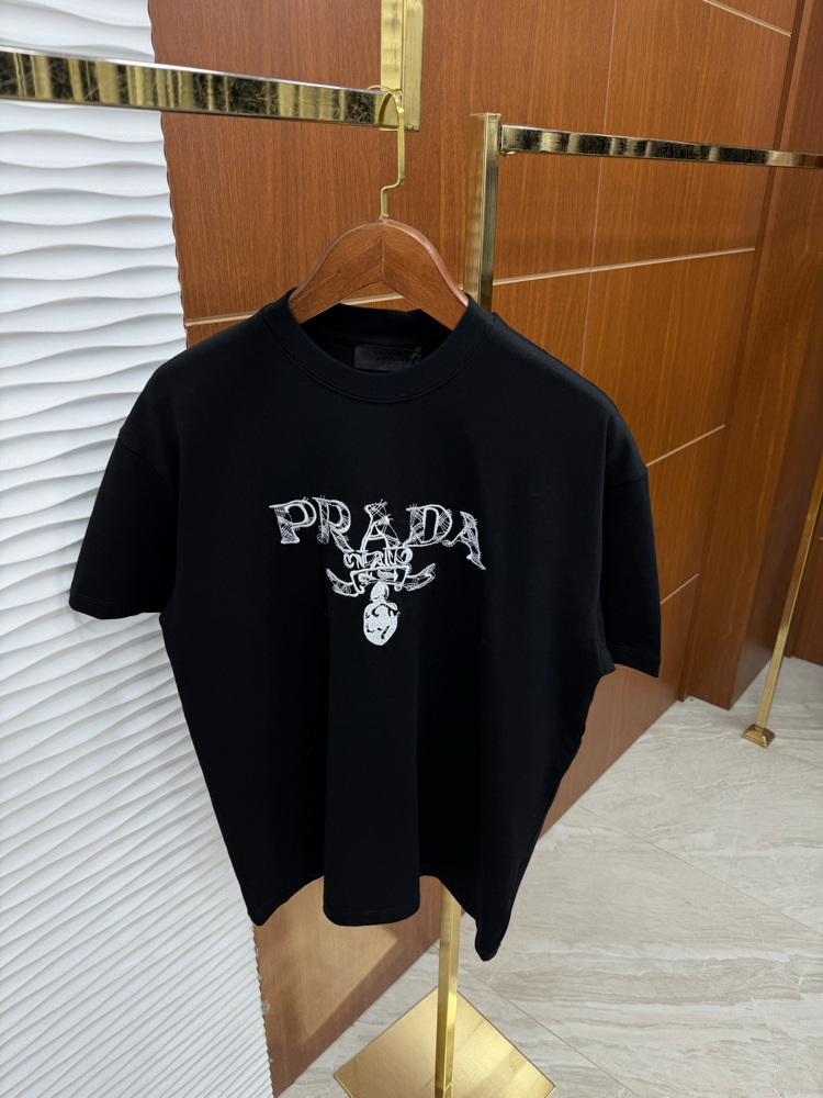 Prada Text Siyah İthal Tişört