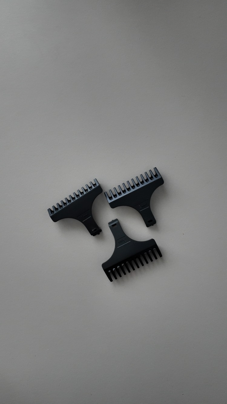 GOLDTECH 2'Lİ ŞARJLI SAÇ SAKAL KESME ERKEK BAKIM SETİ (MODEL:102)