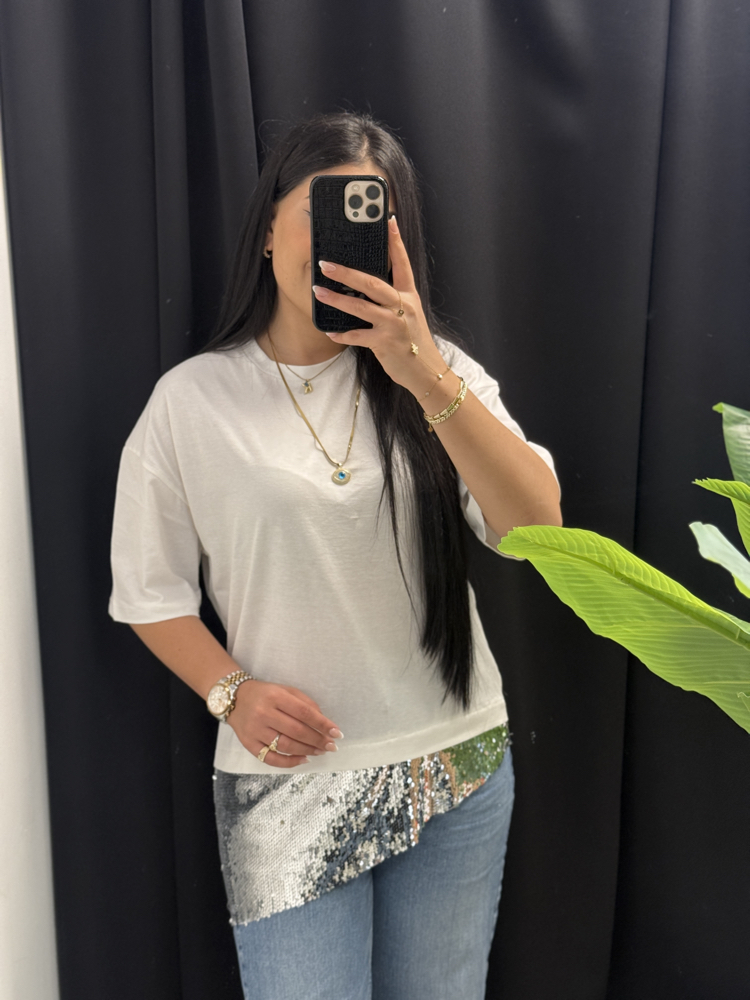 Payet Detaylı Tshirt