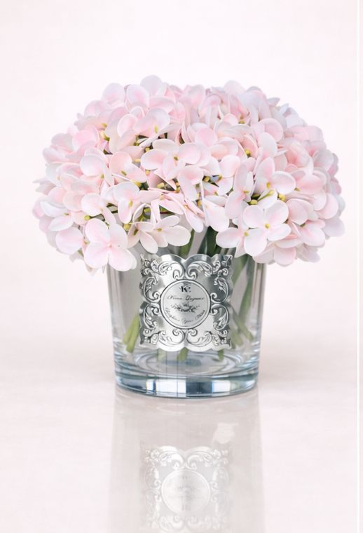 ELEGANCE KOKULU PEMBE ORTANCA ISLAK ÇİÇEK SİLVER KABARTMALI METAL ETİKET (BOY
