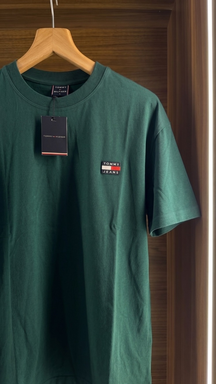 Tommy Milfiger ™ Premium T-Shirt