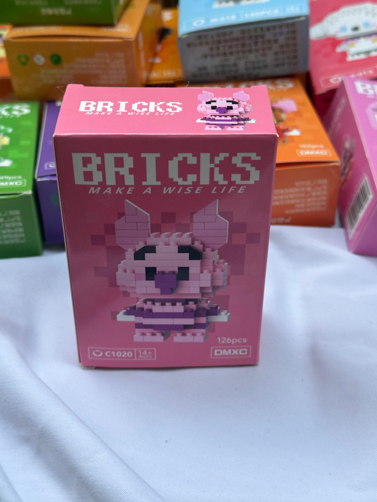 Winnie The Pooh Piglet Bricks 