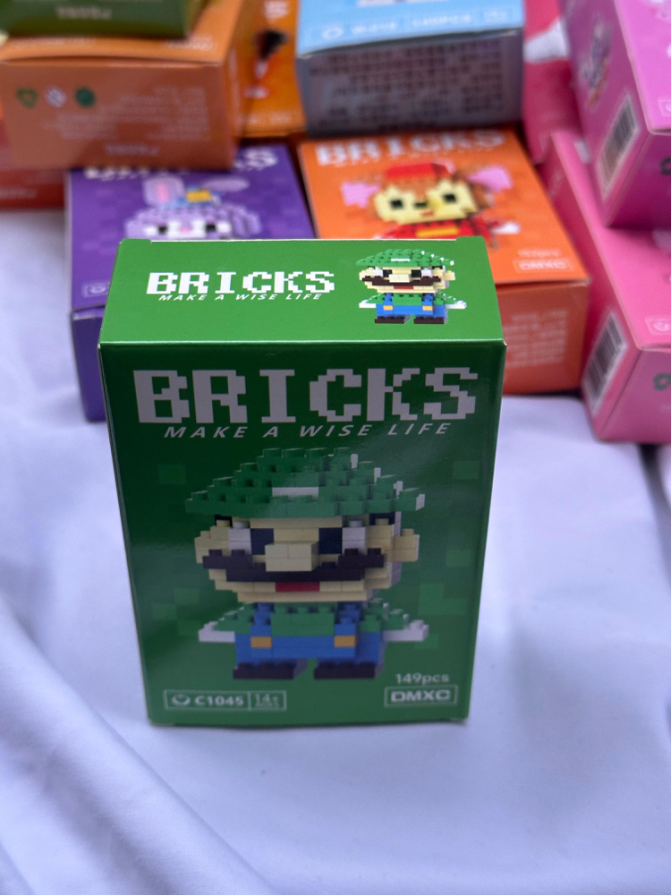 Super Mario Luigi Bricks 