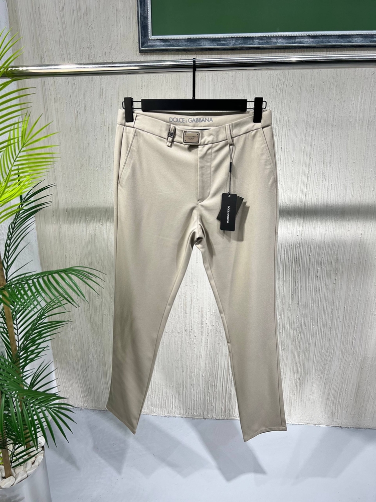 Dolce & Gabbana Premium Jogger – İthal Kumaş, Rahat Kalıp, Çelik Plakalı Logo Detaylı