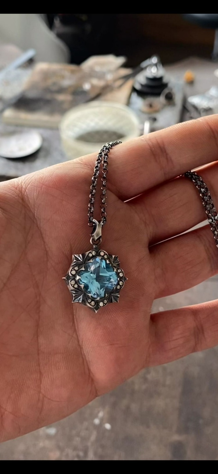 Blue Topaz Taşlı Gümüş Kolye