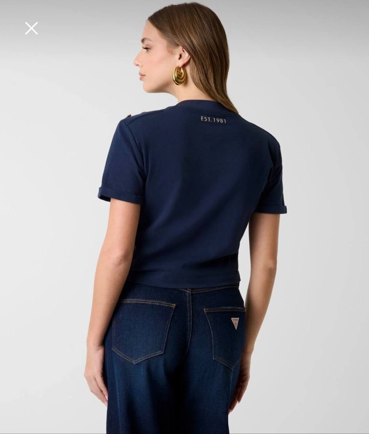 GUESS GOLD DÜĞME DETAYLI TSHIRT