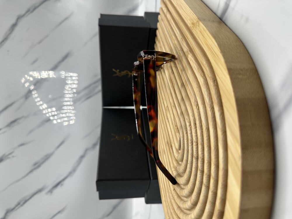 Ysl