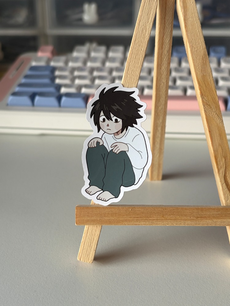 L sticker