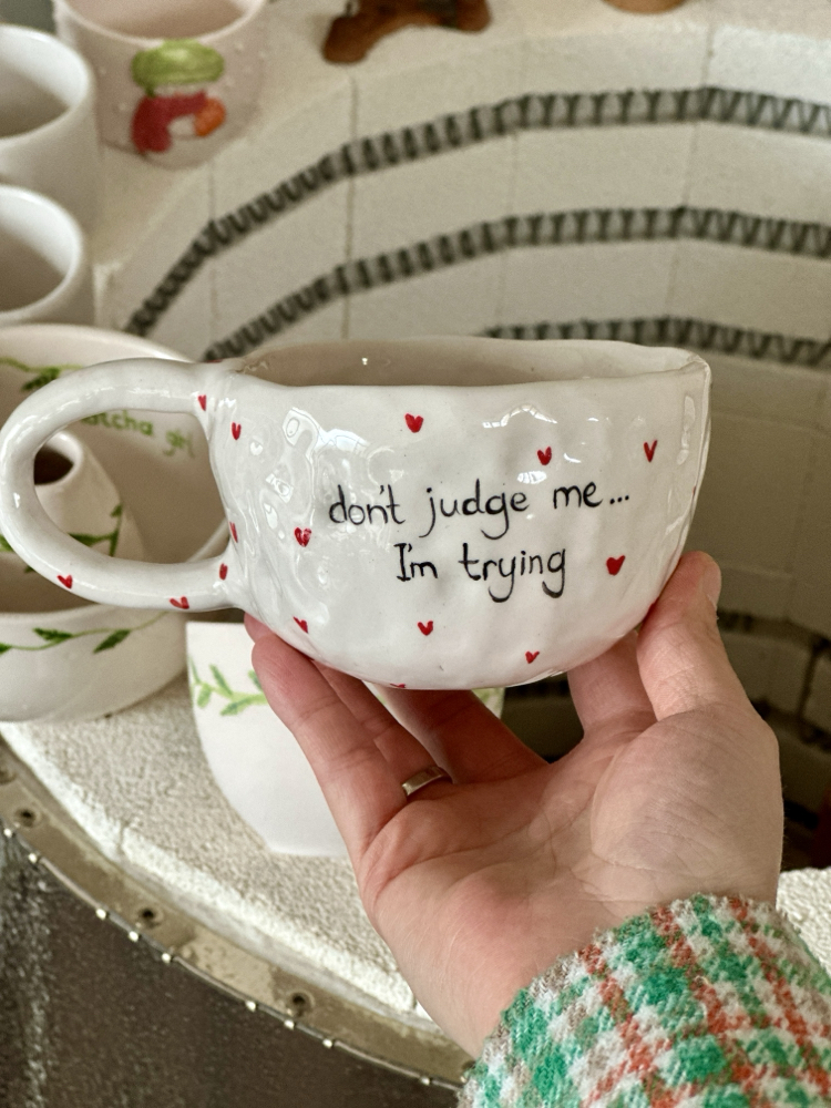Don’t Judge Me El Yapımı Seramik Kupa