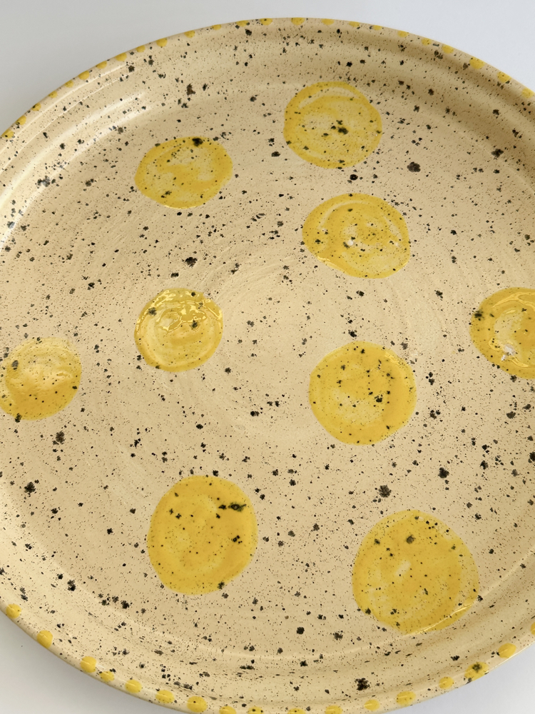 Lemon Dot Sunum Tabağı – El Yapımı Seramik Tabak
