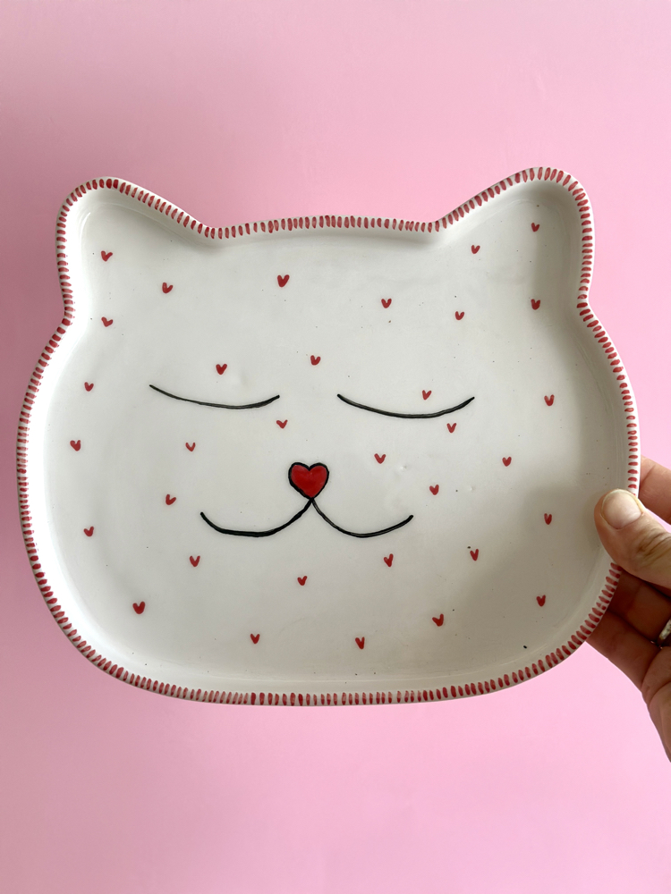 Kalpli Kedi Servis Tabağı – El Yapımı Seramik Tabak
