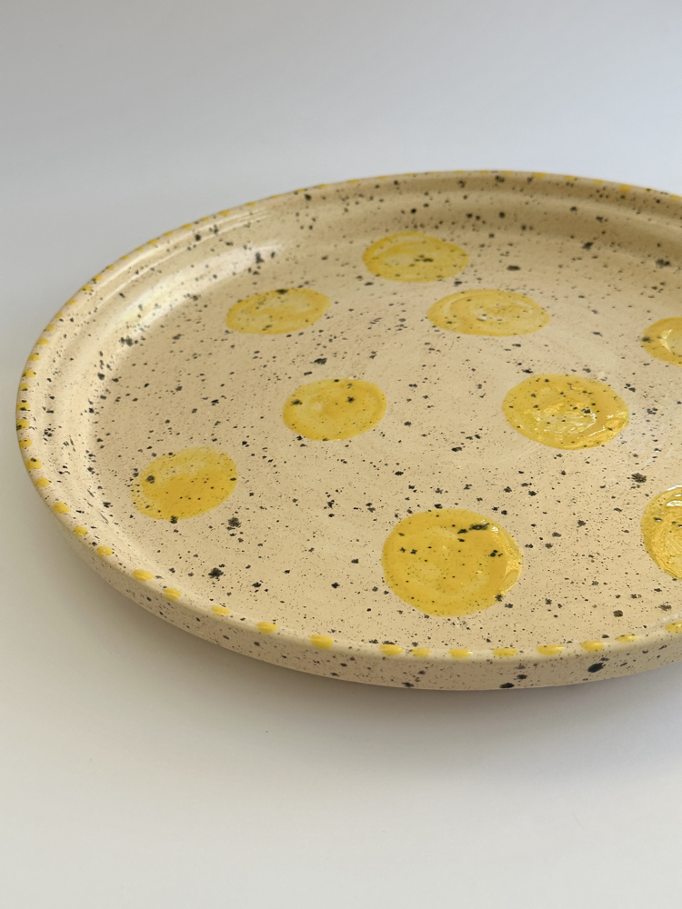 Lemon Dot Sunum Tabağı – El Yapımı Seramik Tabak