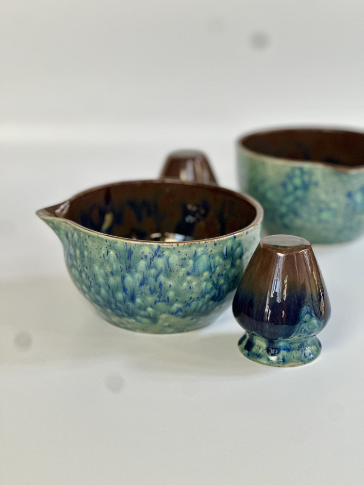 Peacock Matcha Bowl & Whisk Tutucu