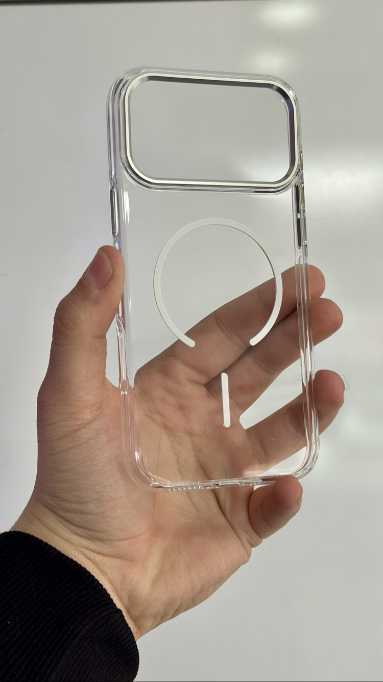 CRYSTAL SARARMAZ LOOP MAGSAFE
