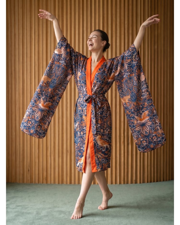 Noctura Kimono