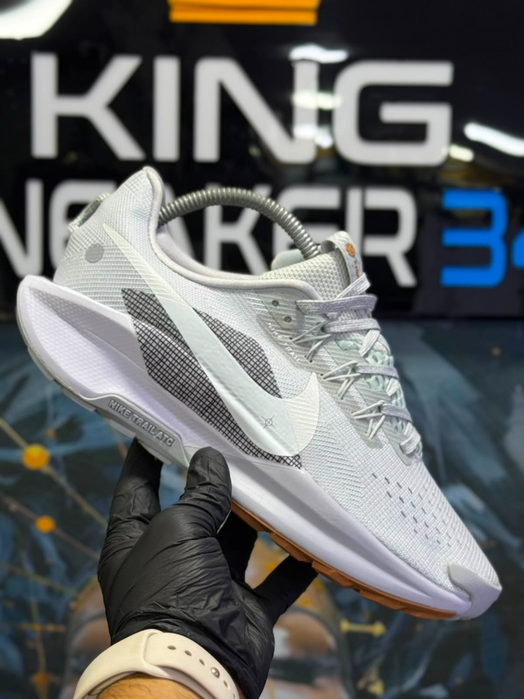 Nike X White Grey