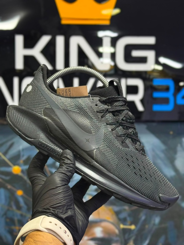 Nike Black X