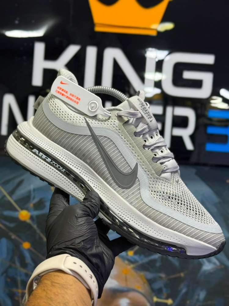 Nike ZOOM Grey