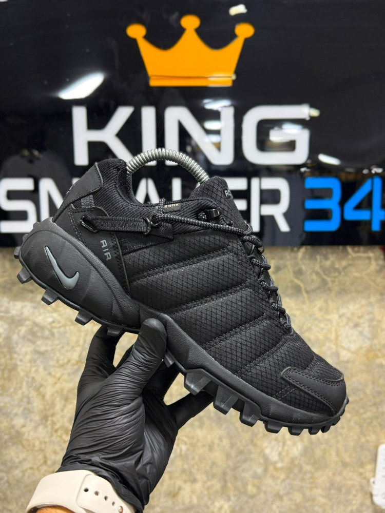 Nike Air Black