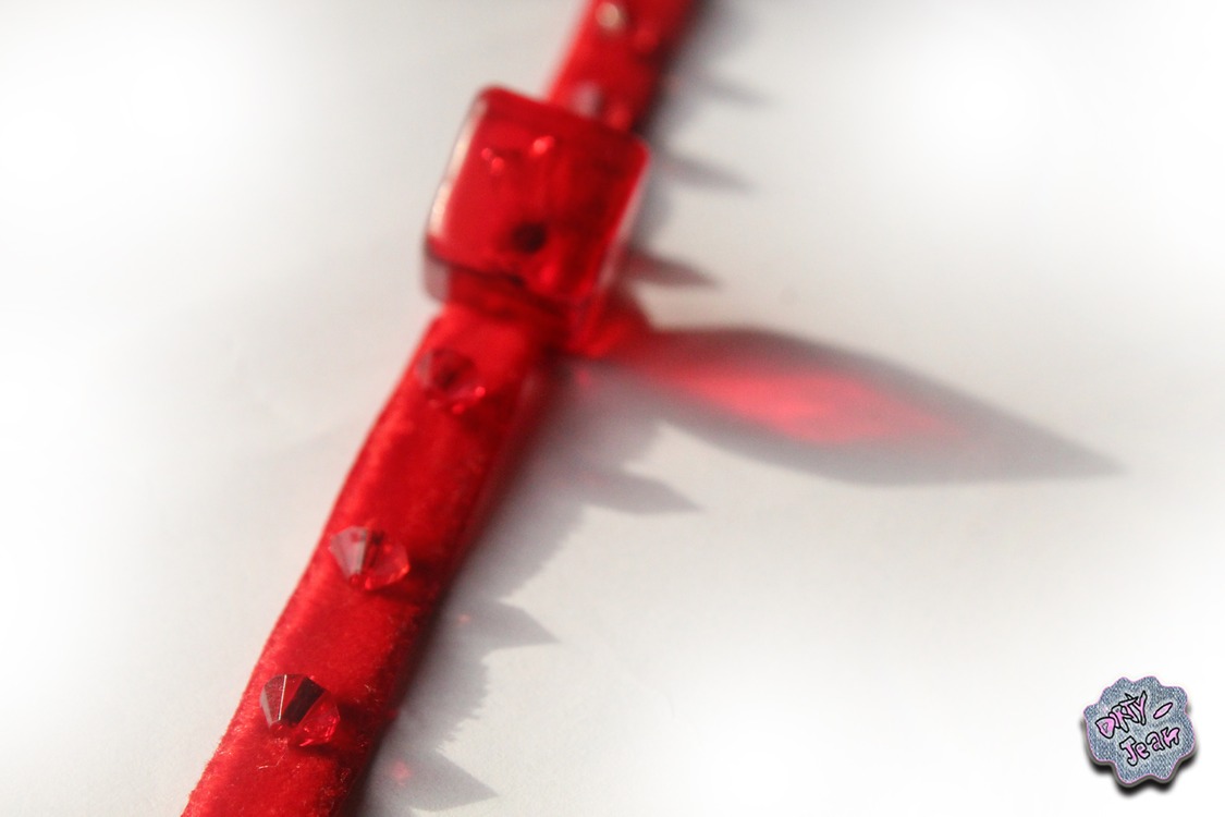 Kızıl Choker