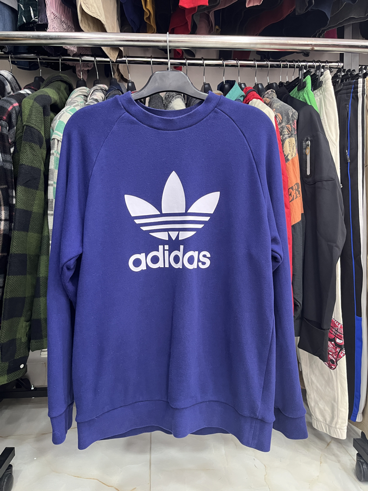 Adidas Sweatshirt