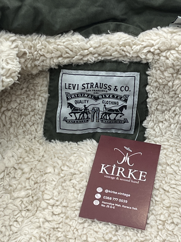Levis Kaban