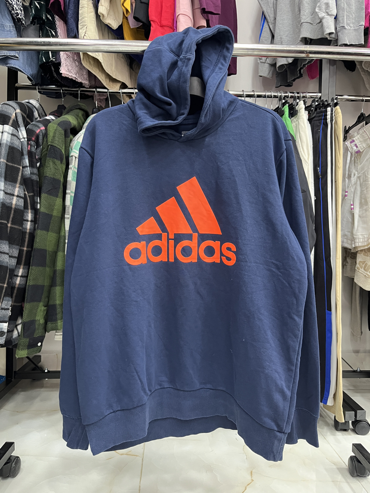 Adidas Sweatshirt
