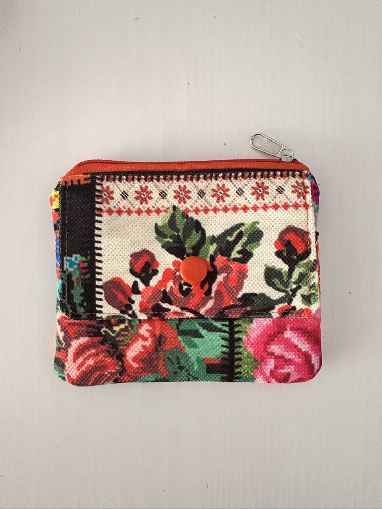 Fermuarlı ve çıt çıtlı mini cüzdan