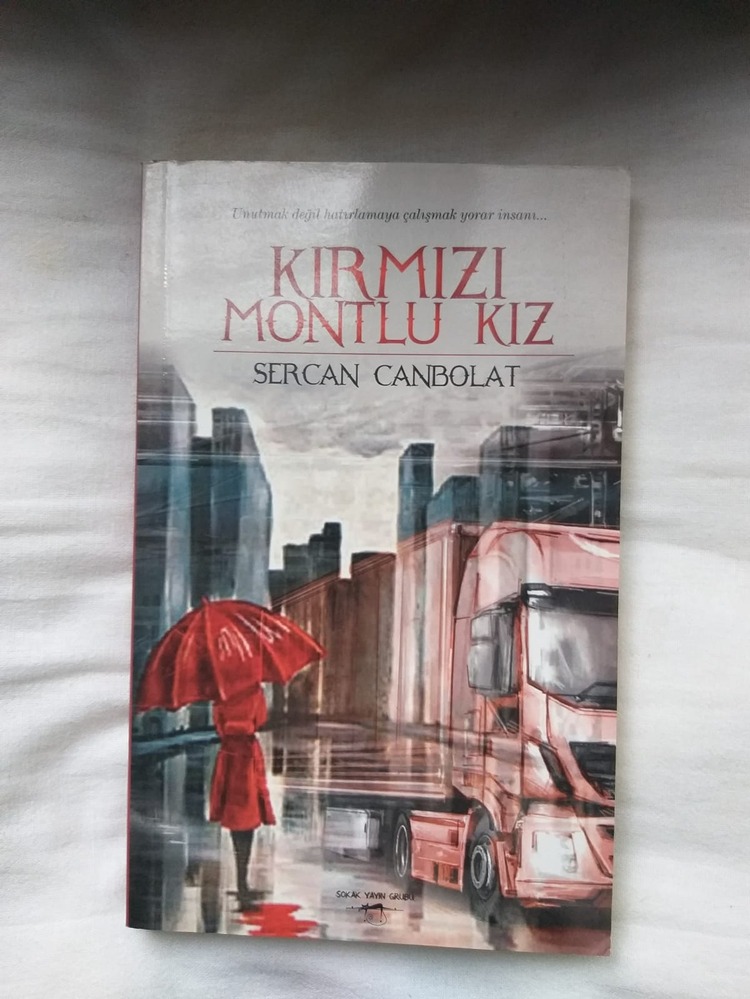 Kırmızı Montlu Kız - Sercan Canbolat