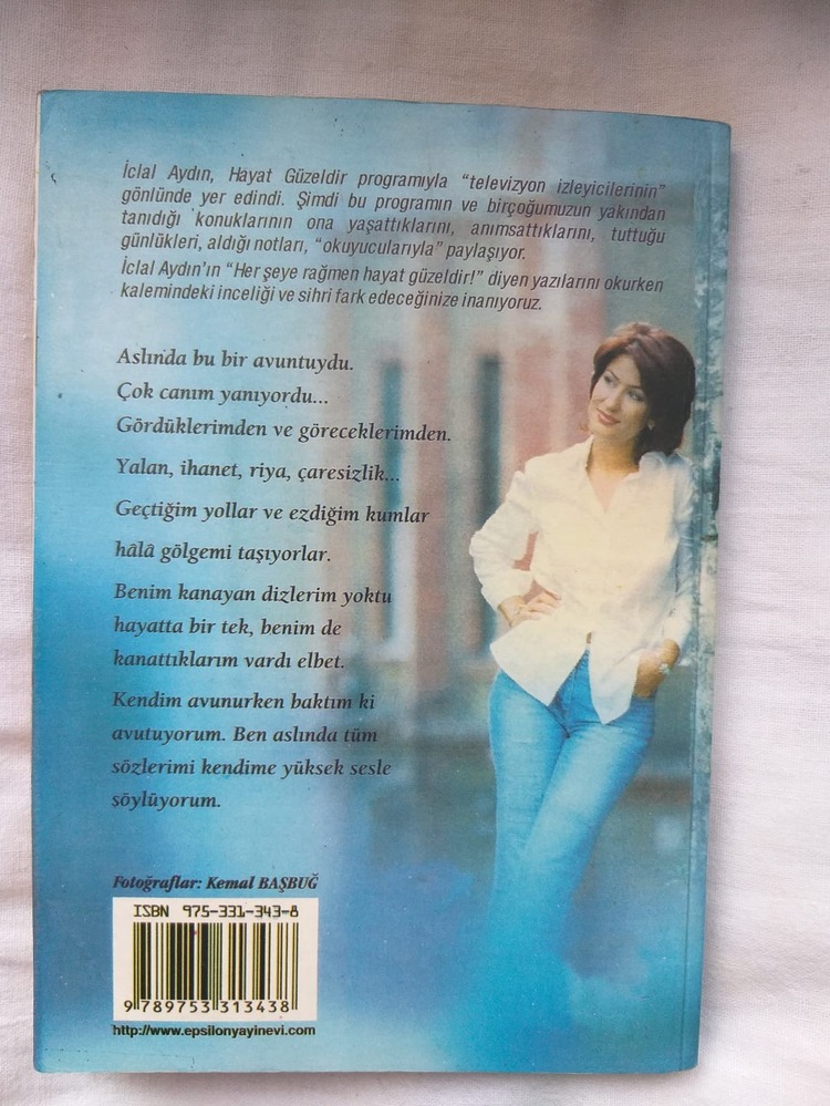 Hayat Güzeldir - İclal Aydın