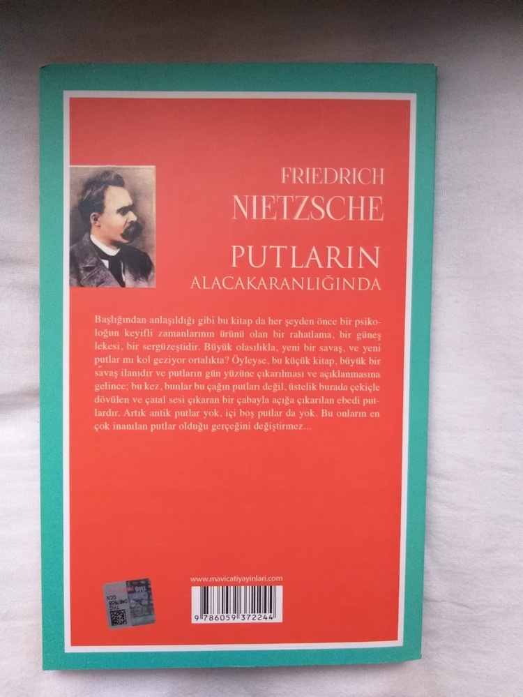 Putların Alacakaranlığında - Friedrich Nietzsche