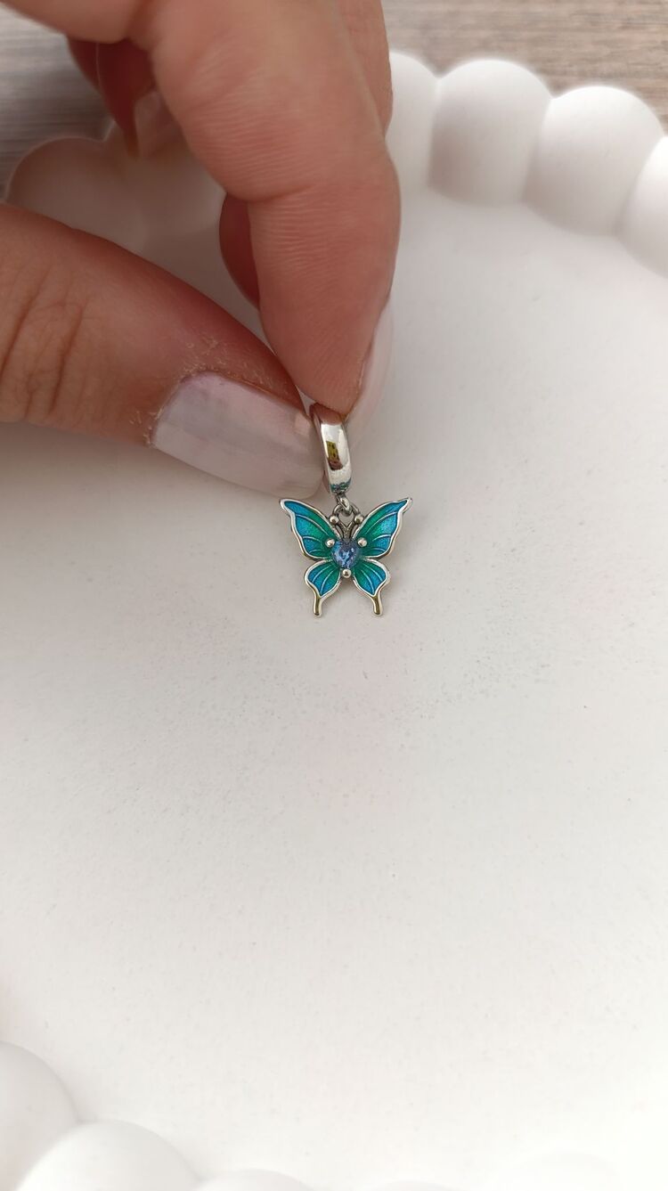 Gümüş Mavi Kelebek Charm