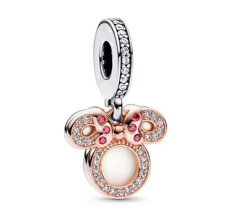 Mickey Sallantılı Charm