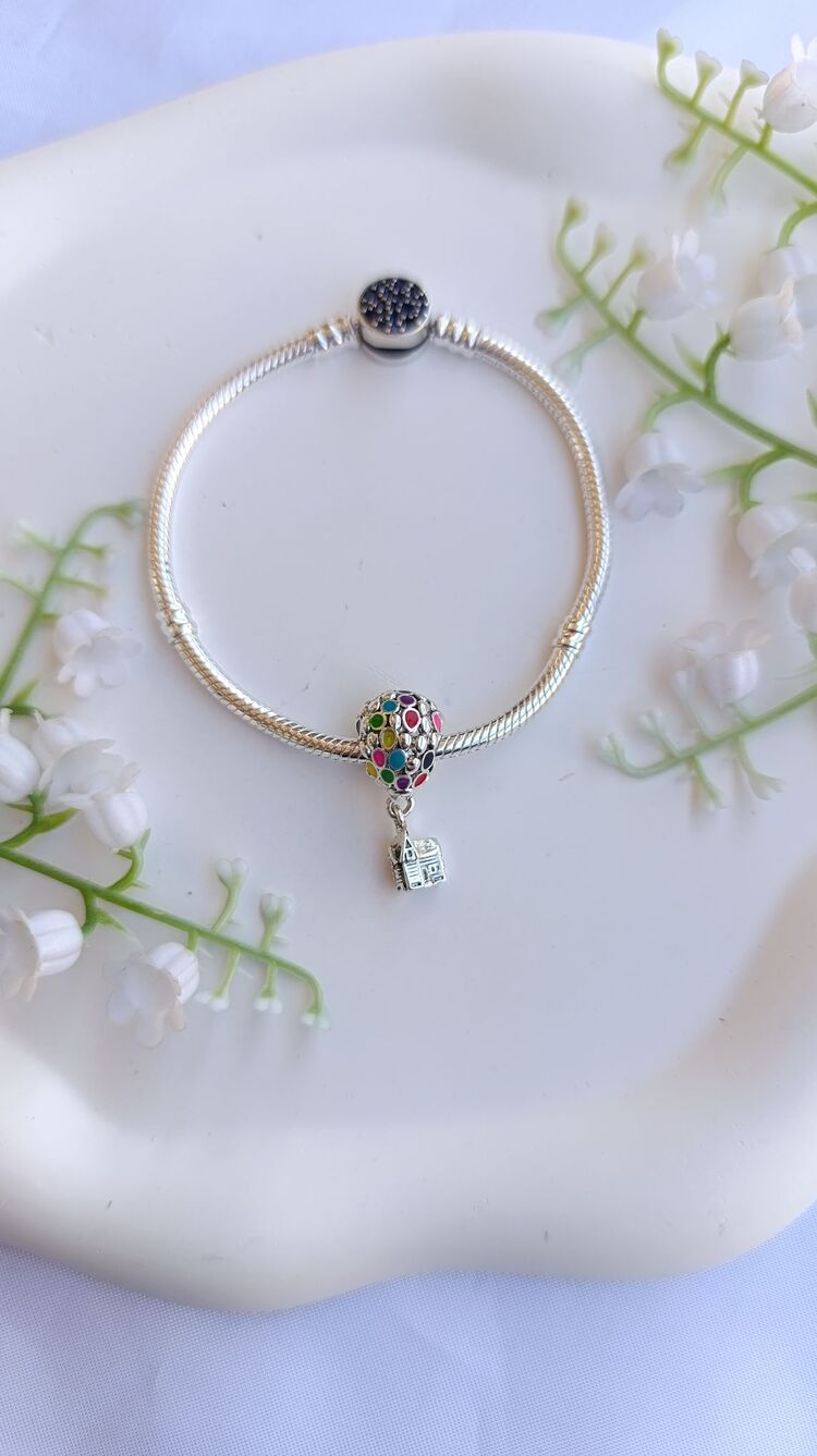 Yukarı bak balon charm