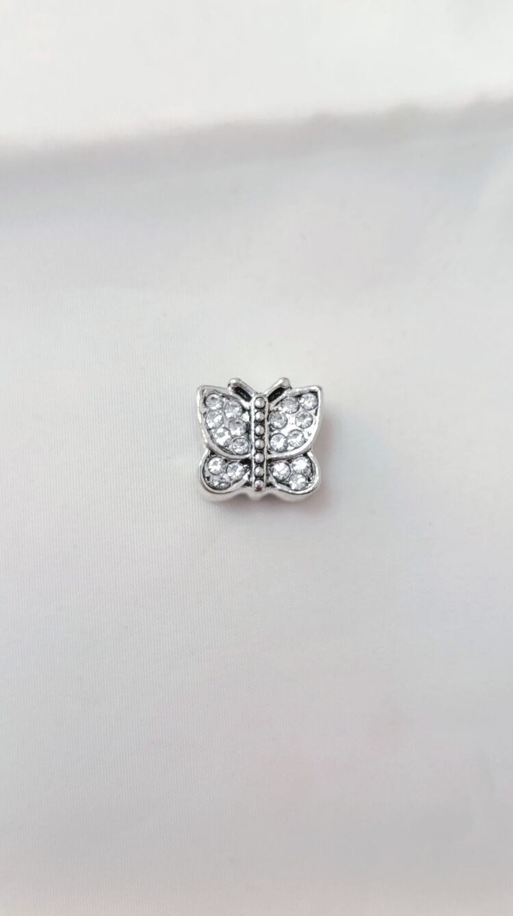 Beyaz Taşlı Kelebek Charm