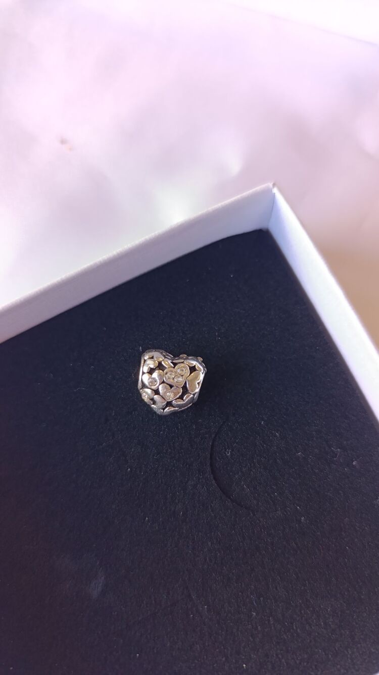 Minik Kalpli Taşlı Charm