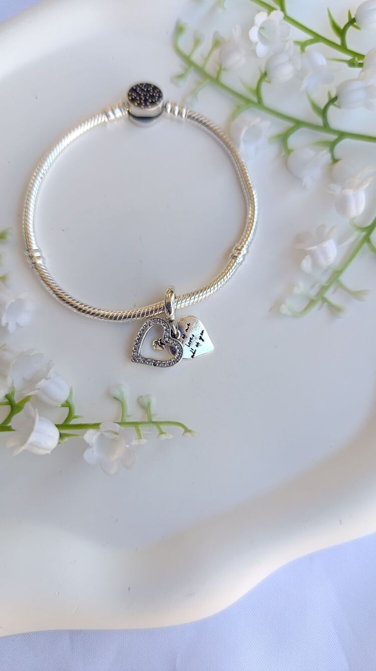 Taşlı Kalpli Sallantılı Charm