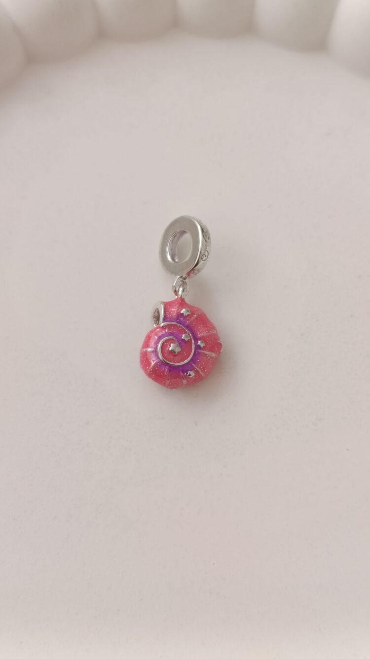 Gümüş Pembe İstiridye Charm