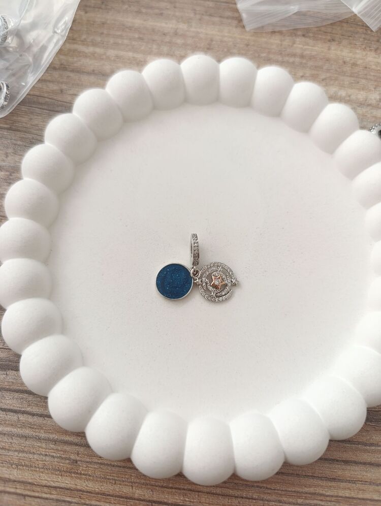 İki Tonlu Kayan Yıldız Charm