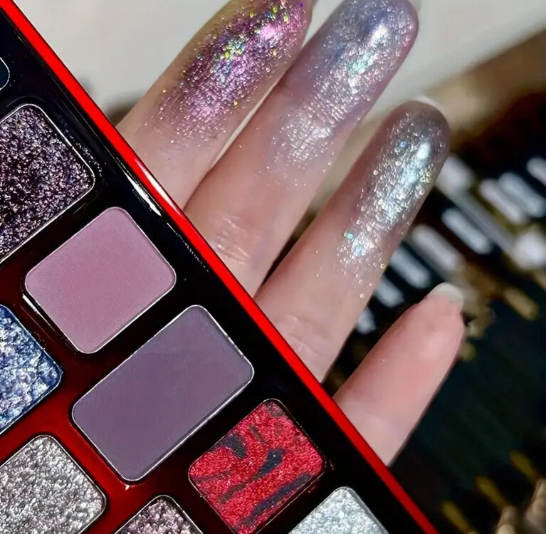 16 Colors Eyeshadow Palette