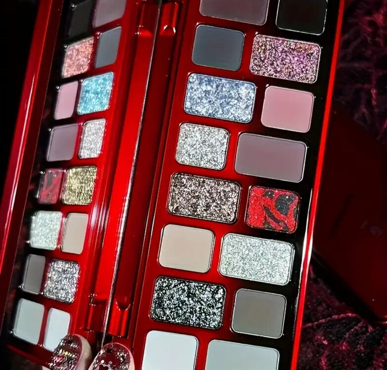 16 Colors Eyeshadow Palette